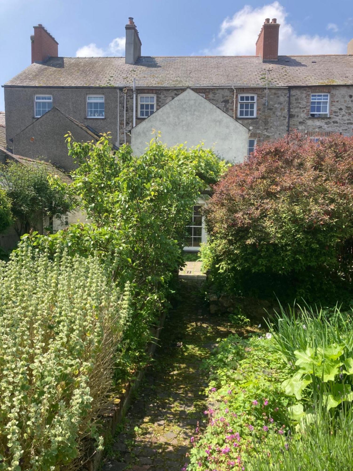 14 Church Street Bed and Breakfast Beaumaris Exteriör bild